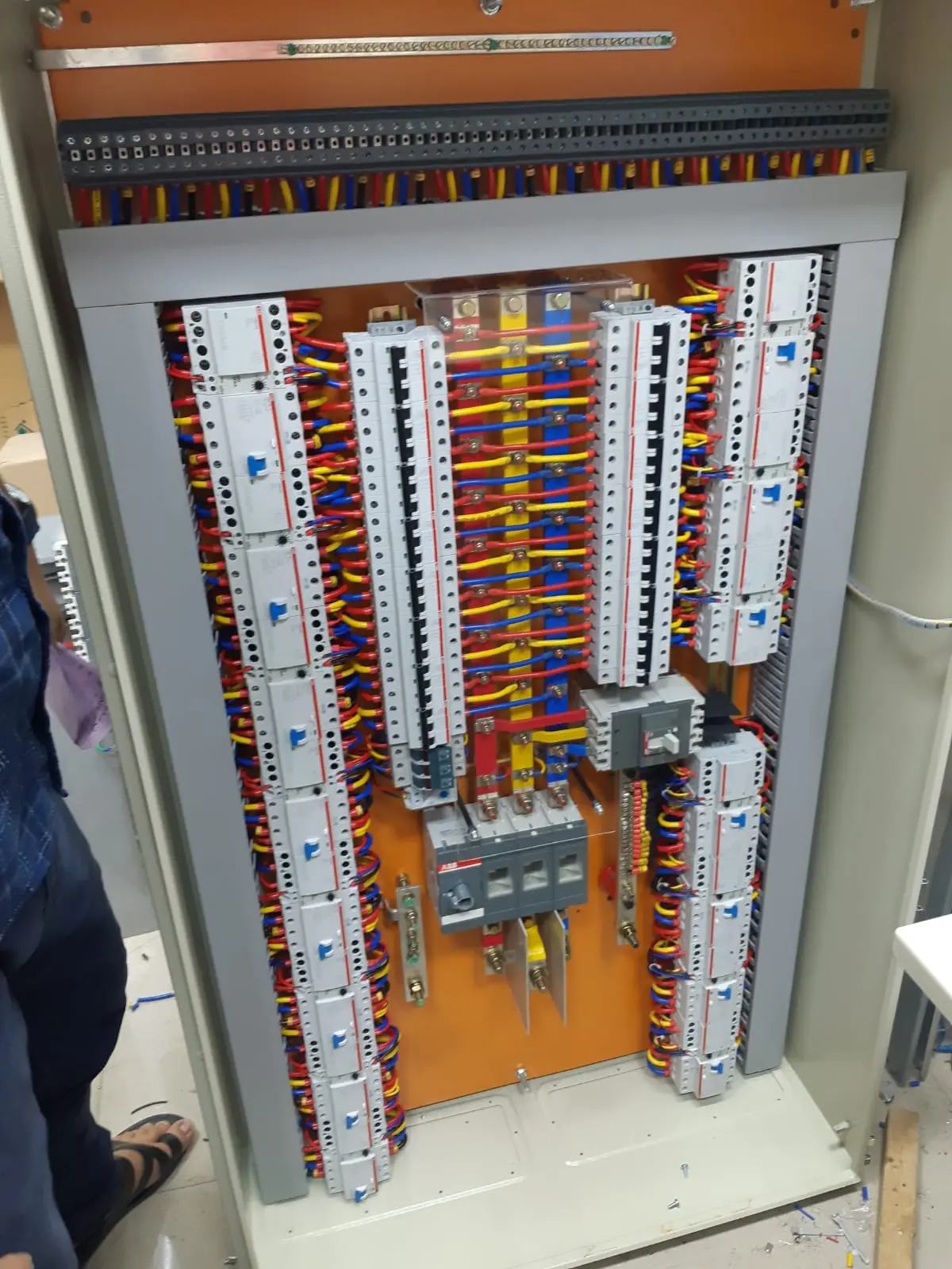 SMDB internal wiring